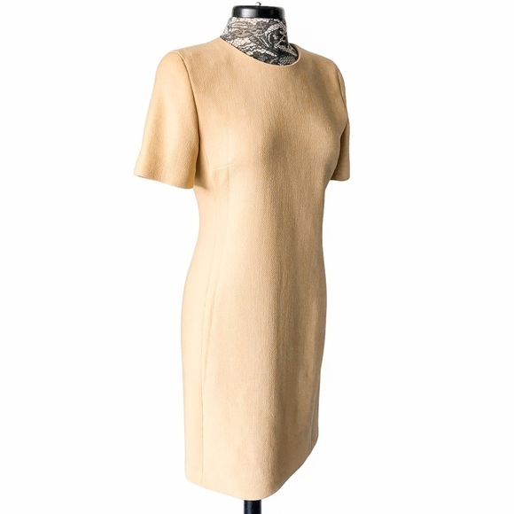 Louis Feraud Short Sleeve Sheath Wool Dress Size 8 - Picture 2 of 9